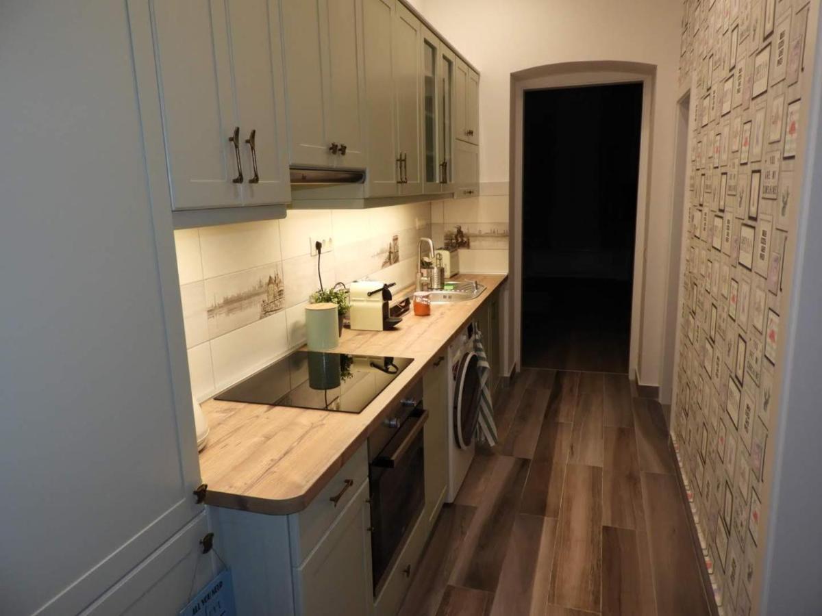 Gizella Apartman Budapest Eksteriør bilde